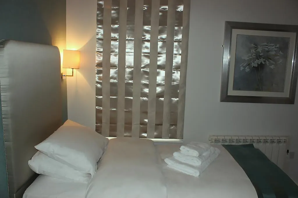 Mccafferty'S Guesthouse Ilford United Kingdom